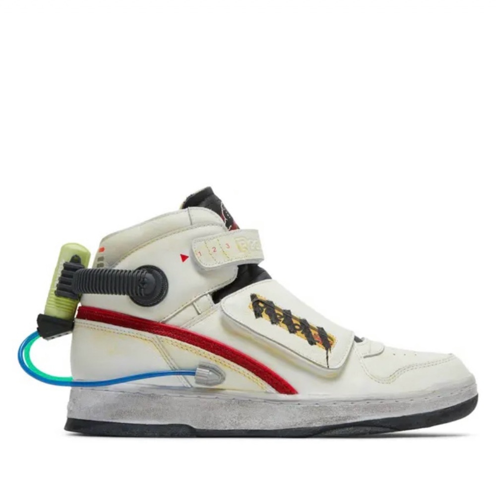 Reebok x Ghostbusters High-Top Sneakers
Ghost Smashers ‘Ecto-1 Vibes’ 2022 - Picture 3 of 10